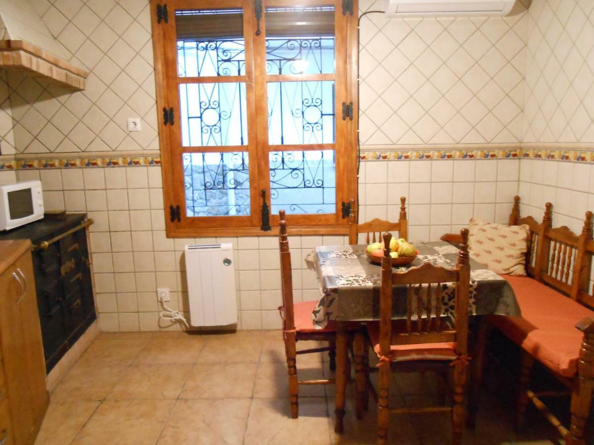 Appartement El Portal Viejo à Cabezuela Del Valle Extérieur photo