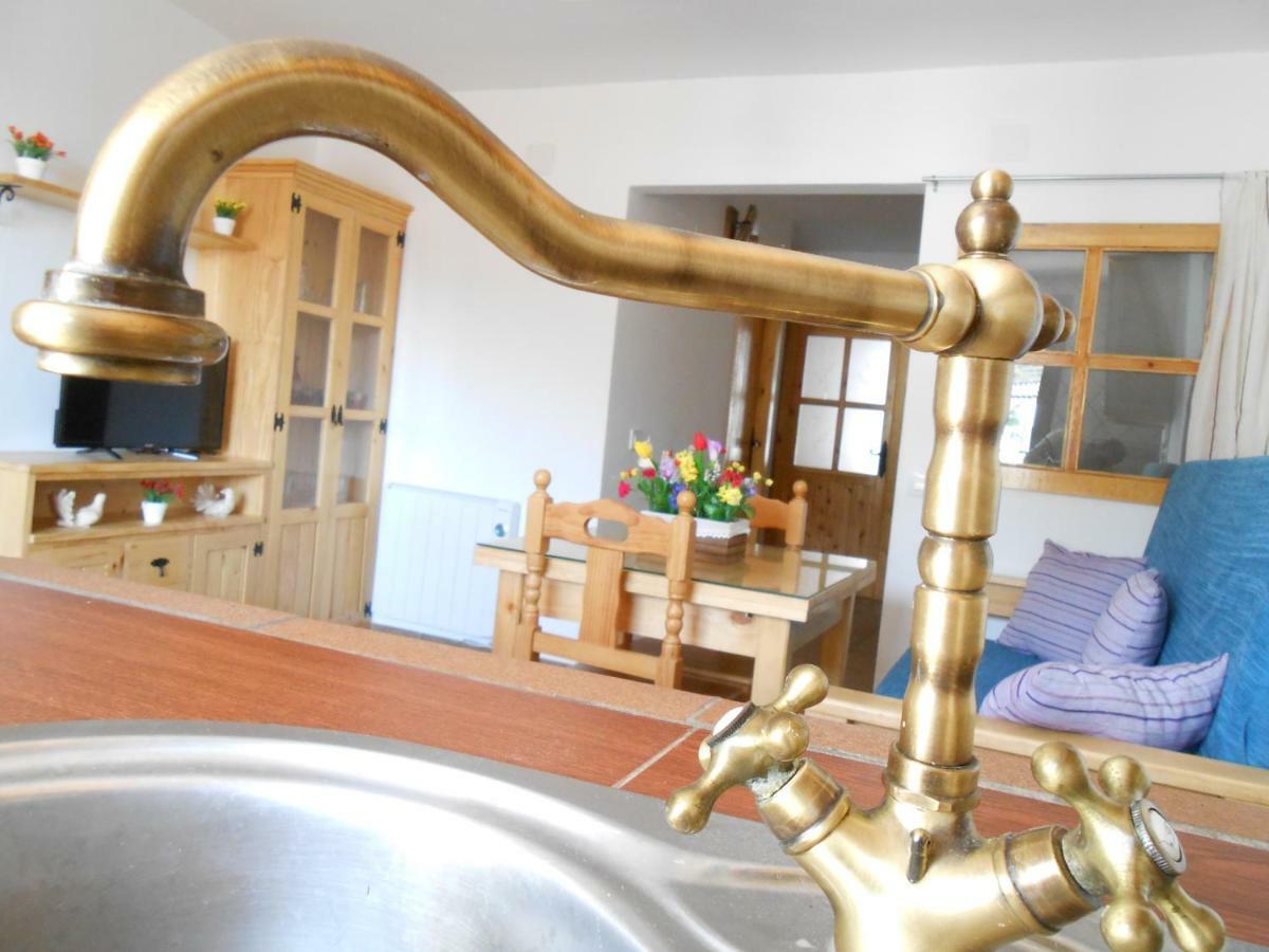 Appartement El Portal Viejo à Cabezuela Del Valle Extérieur photo