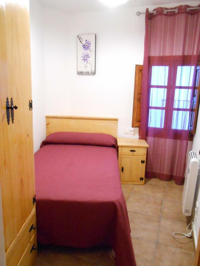 Appartement El Portal Viejo à Cabezuela Del Valle Extérieur photo