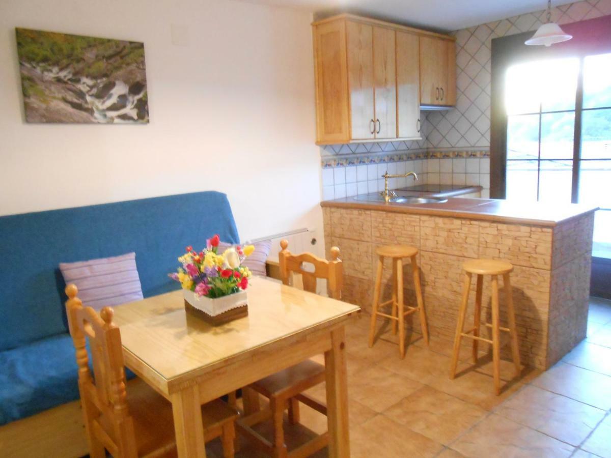 Appartement El Portal Viejo à Cabezuela Del Valle Extérieur photo